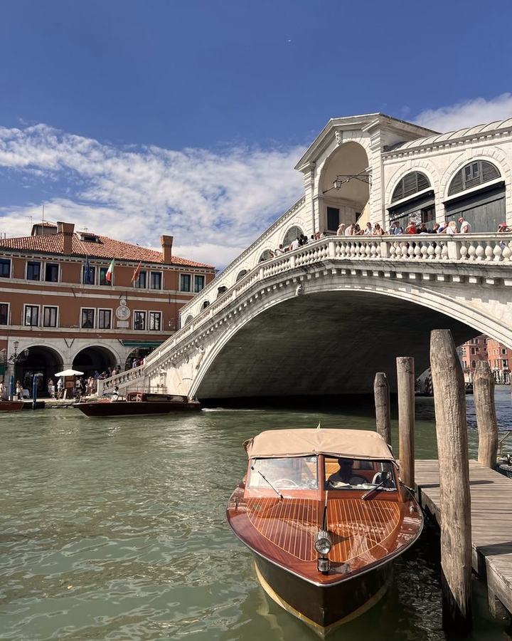 Ponte de Rialto, em Veneza